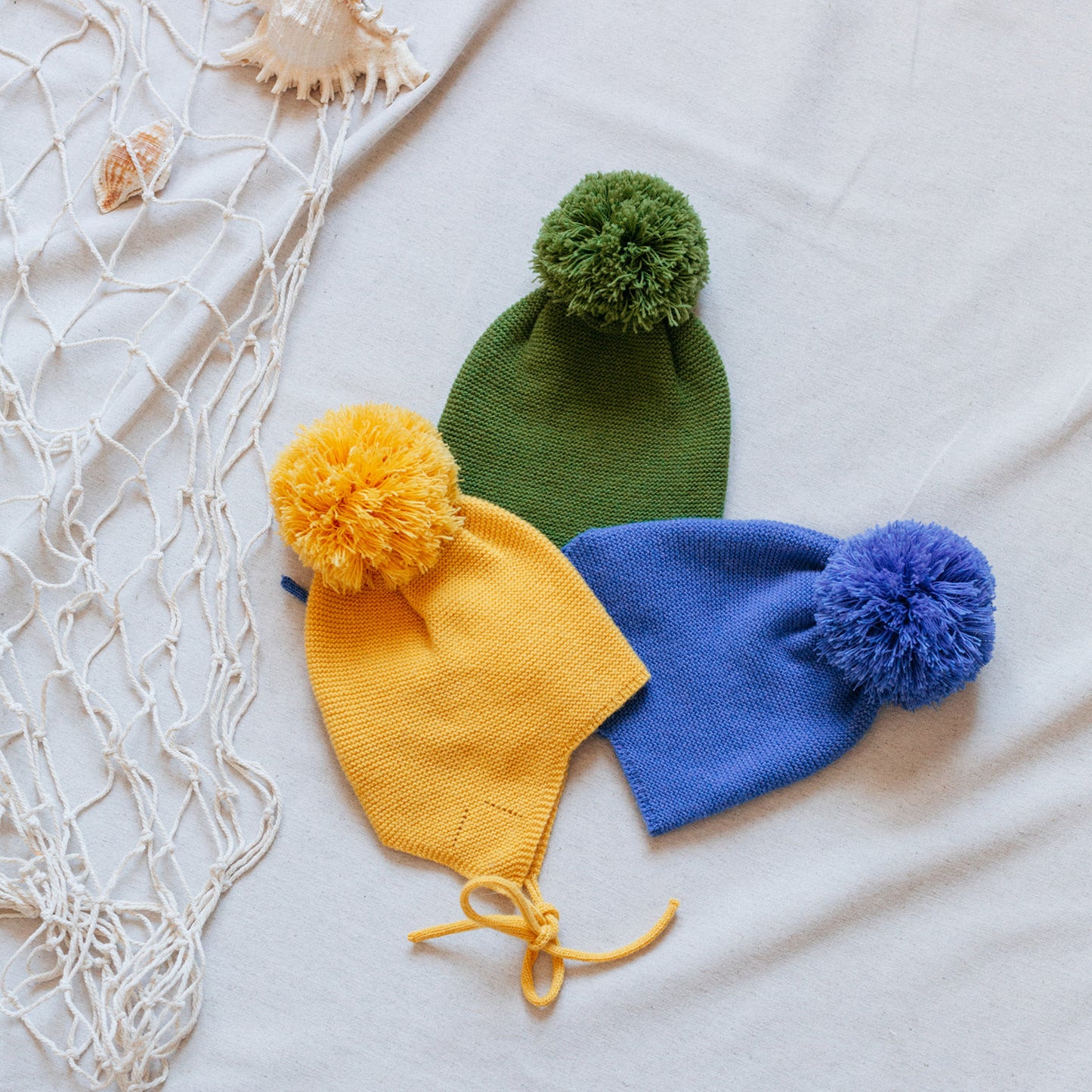 Bluish pompom bonnet