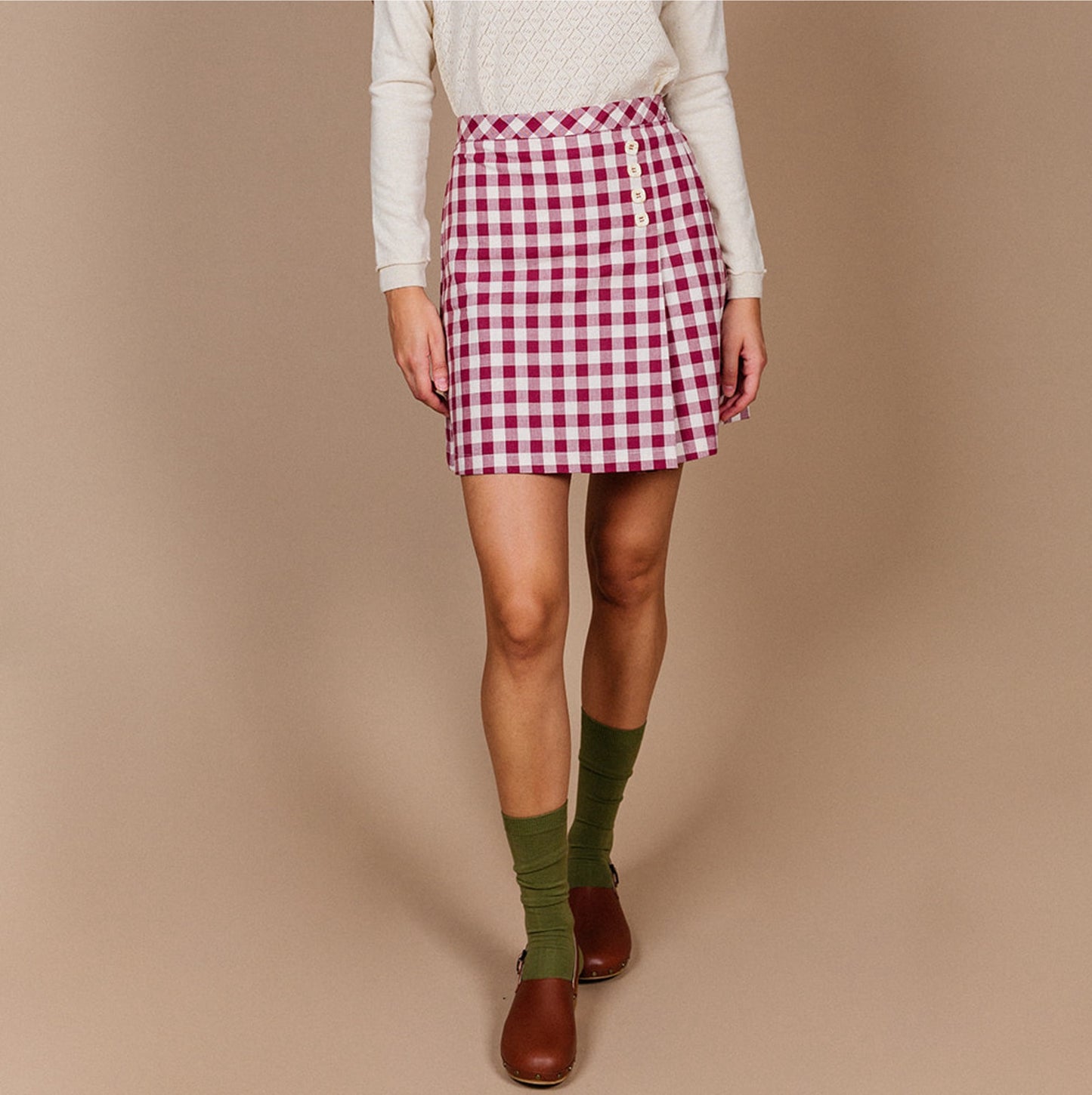Woman Maroon Gingham mini skirt