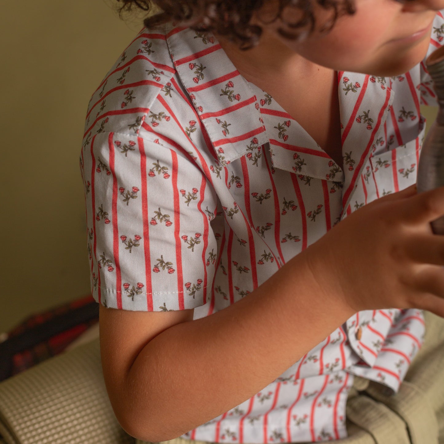 Camisa solapas Castores azul