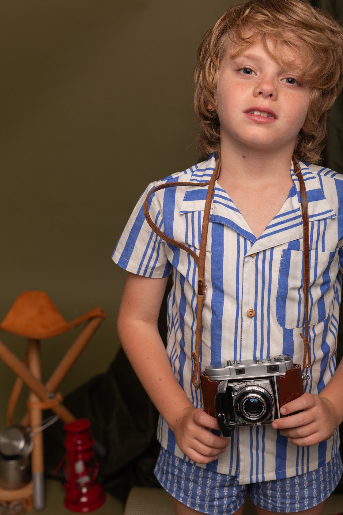 Deep blue stripe lapel shirt