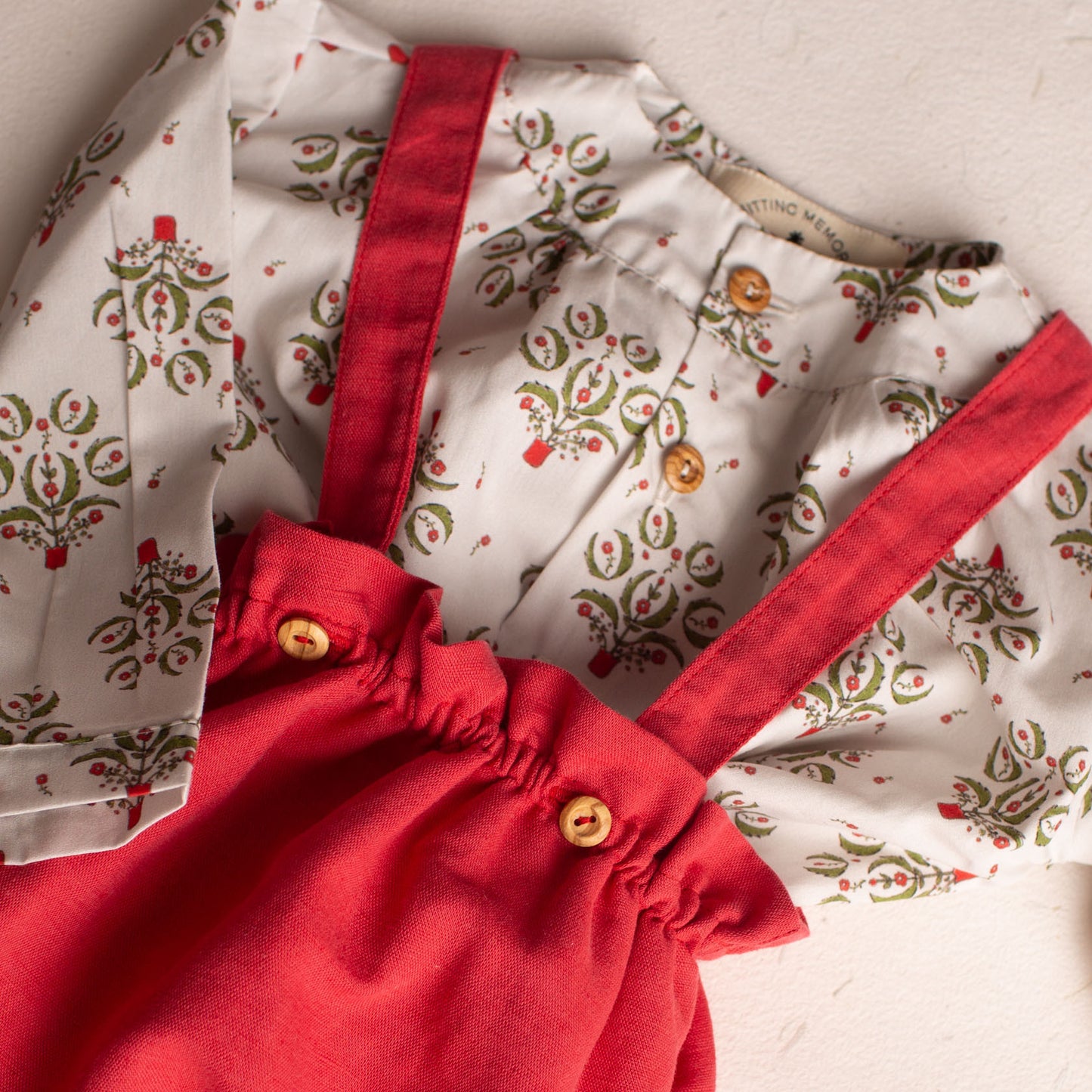Red linen straps bloomer