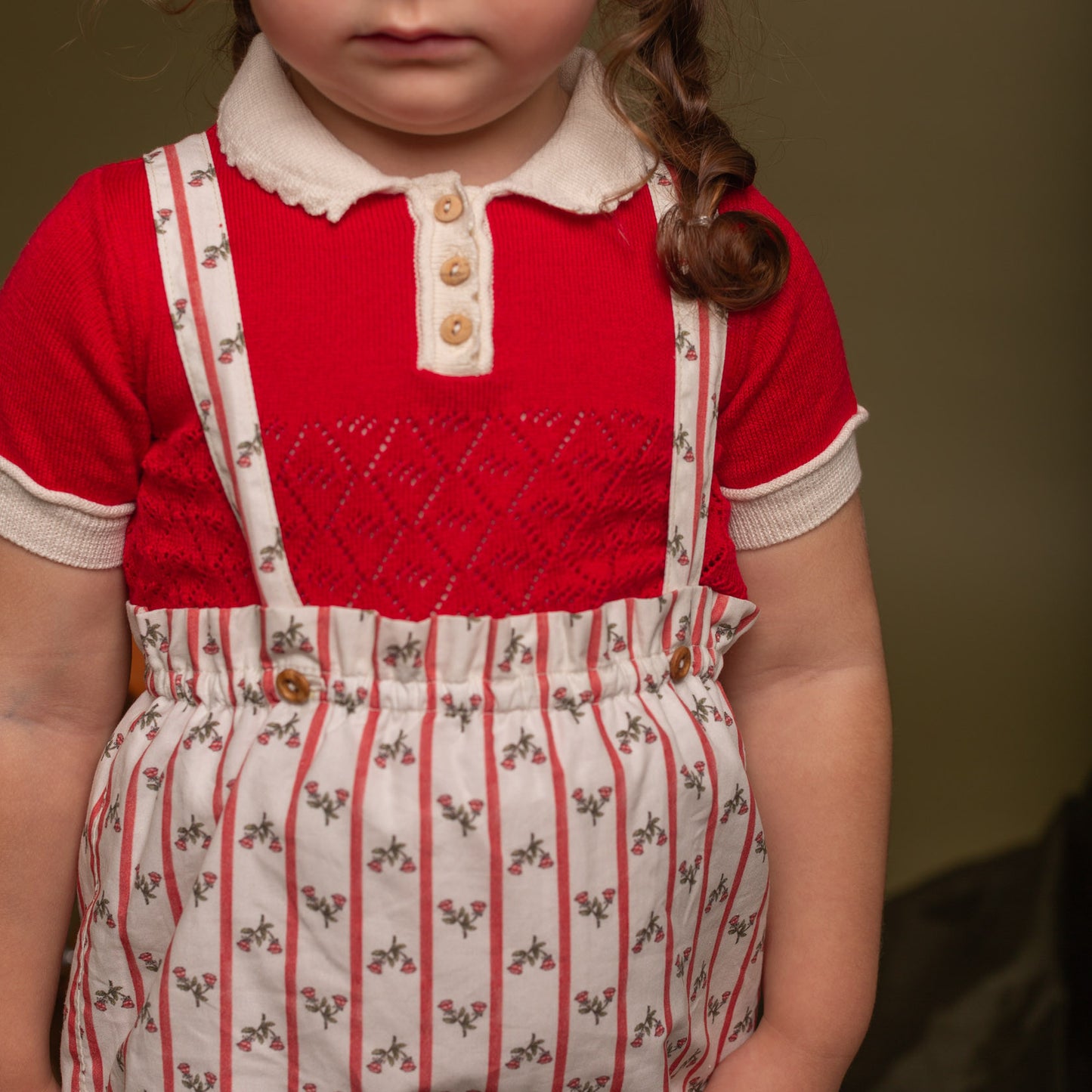Red short sleeve Biri sweater