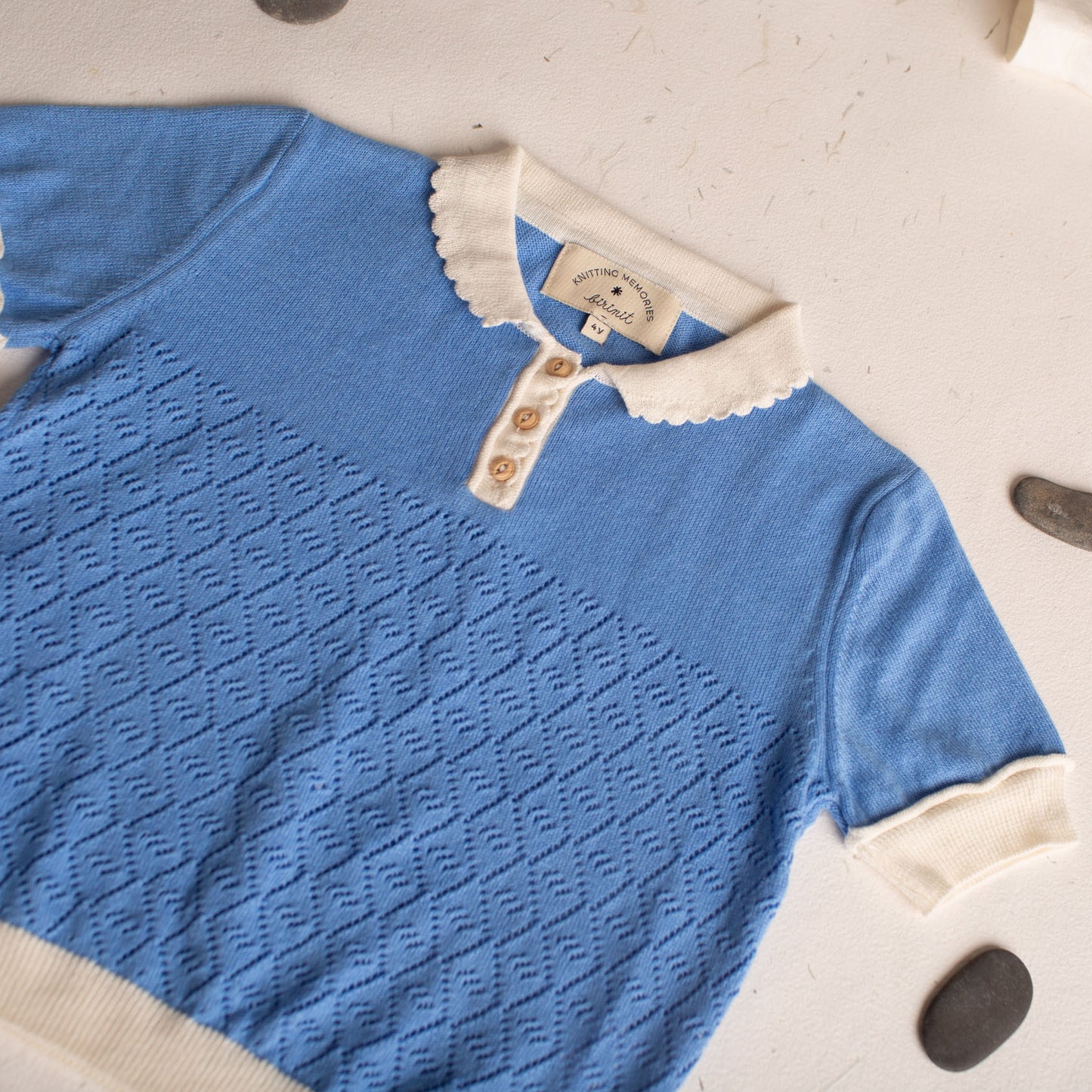Deep blue short sleeve Biri sweater
