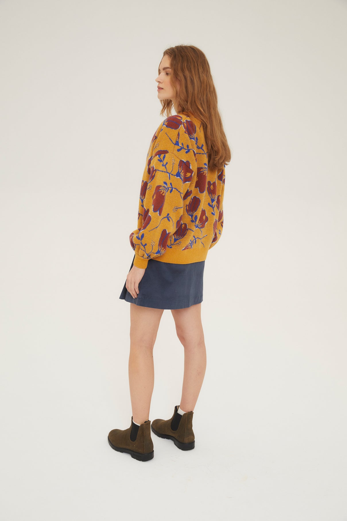 Woman Sari flower knit jacket