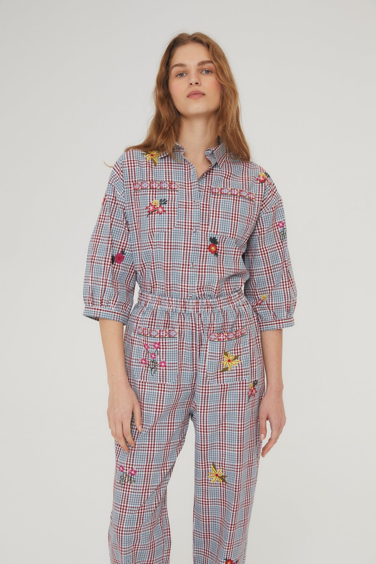 Women's embroidered trousers Lob