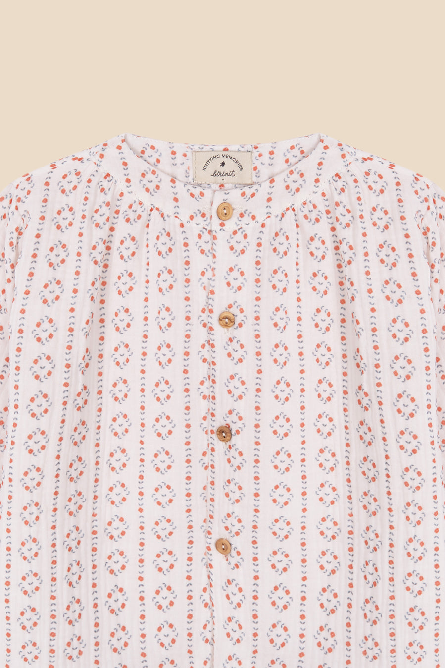 Esteiro girl mao shirt