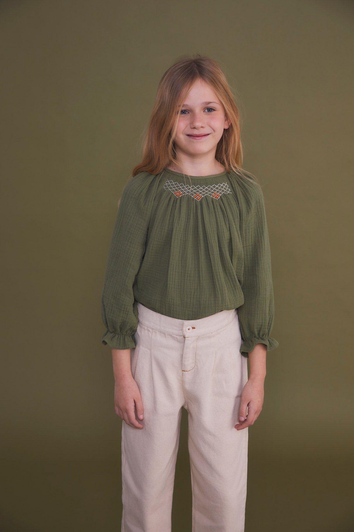 Green Antique bambula smocked blouse kid