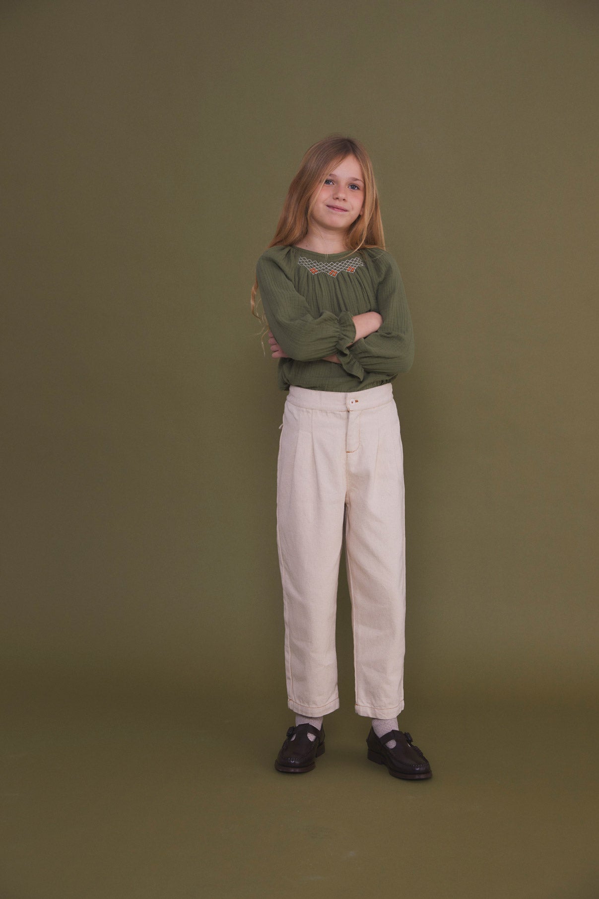 Green Antique bambula smocked blouse kid