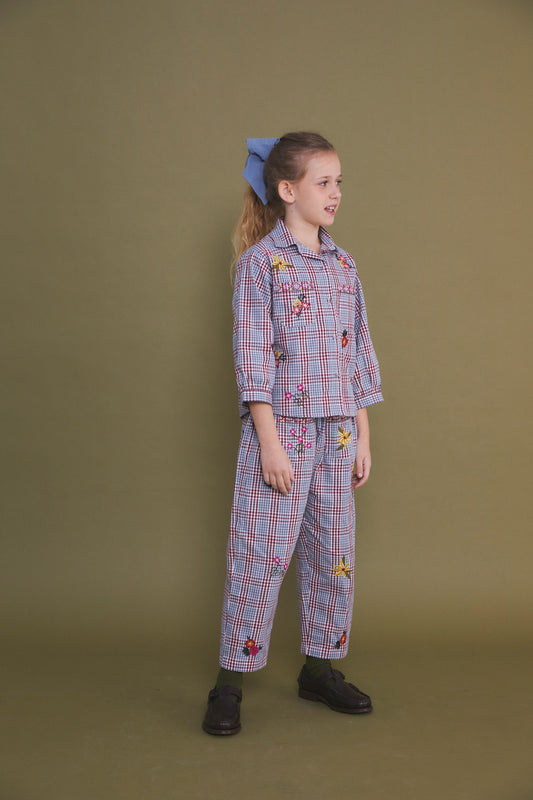 Pantalón bordado Lob