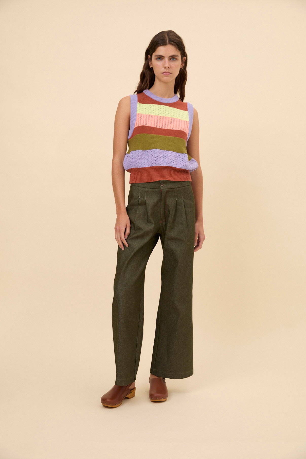 Woman Kaki denim pants