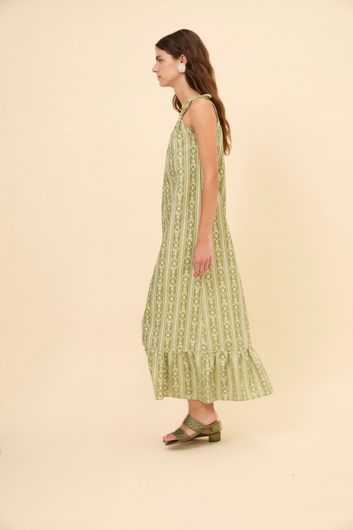 Woman Loiba dress