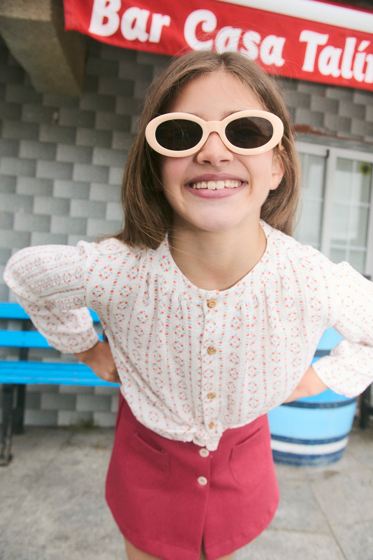 Esteiro girl mao shirt