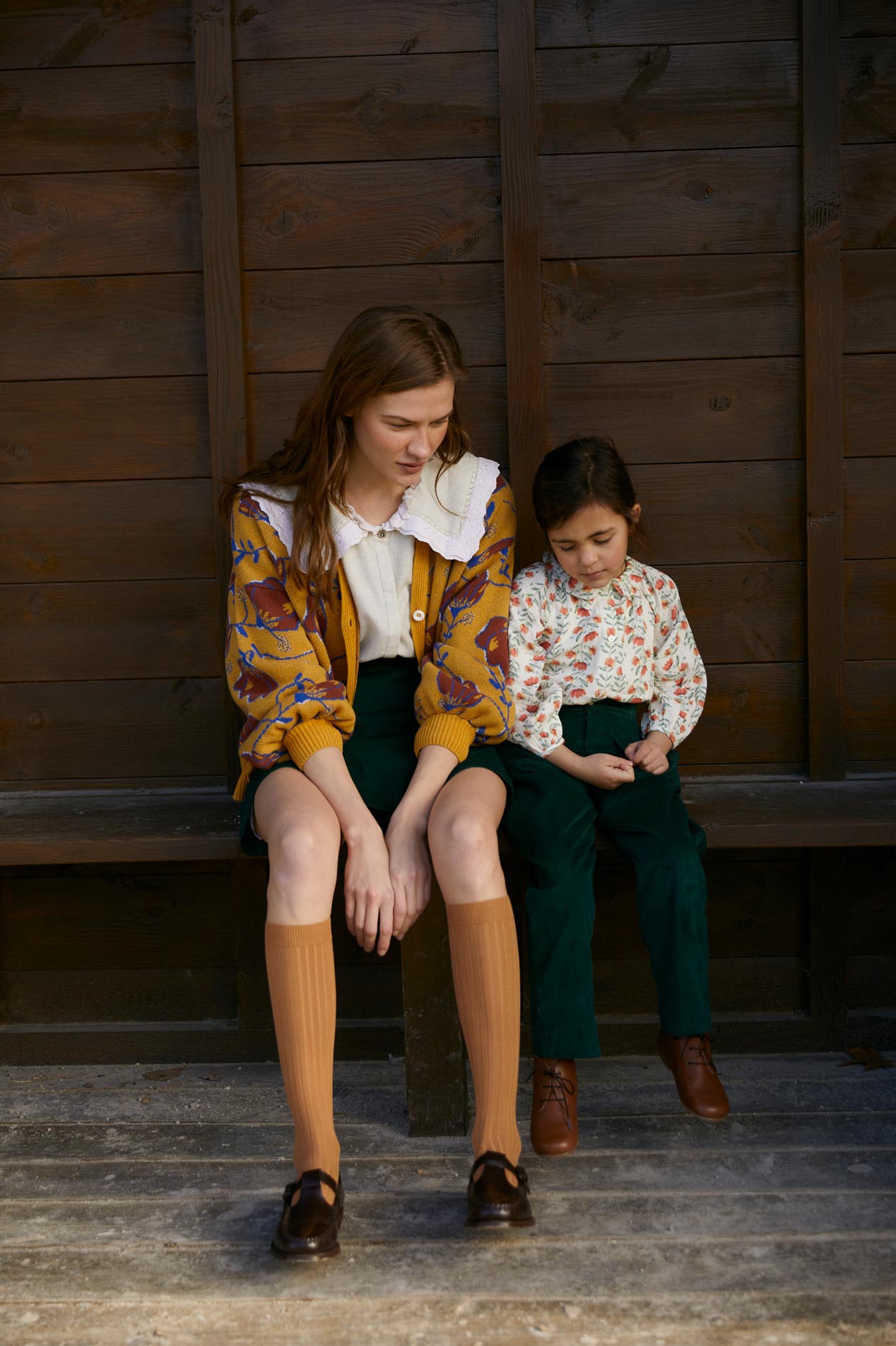 Woman Sari flower knit jacket
