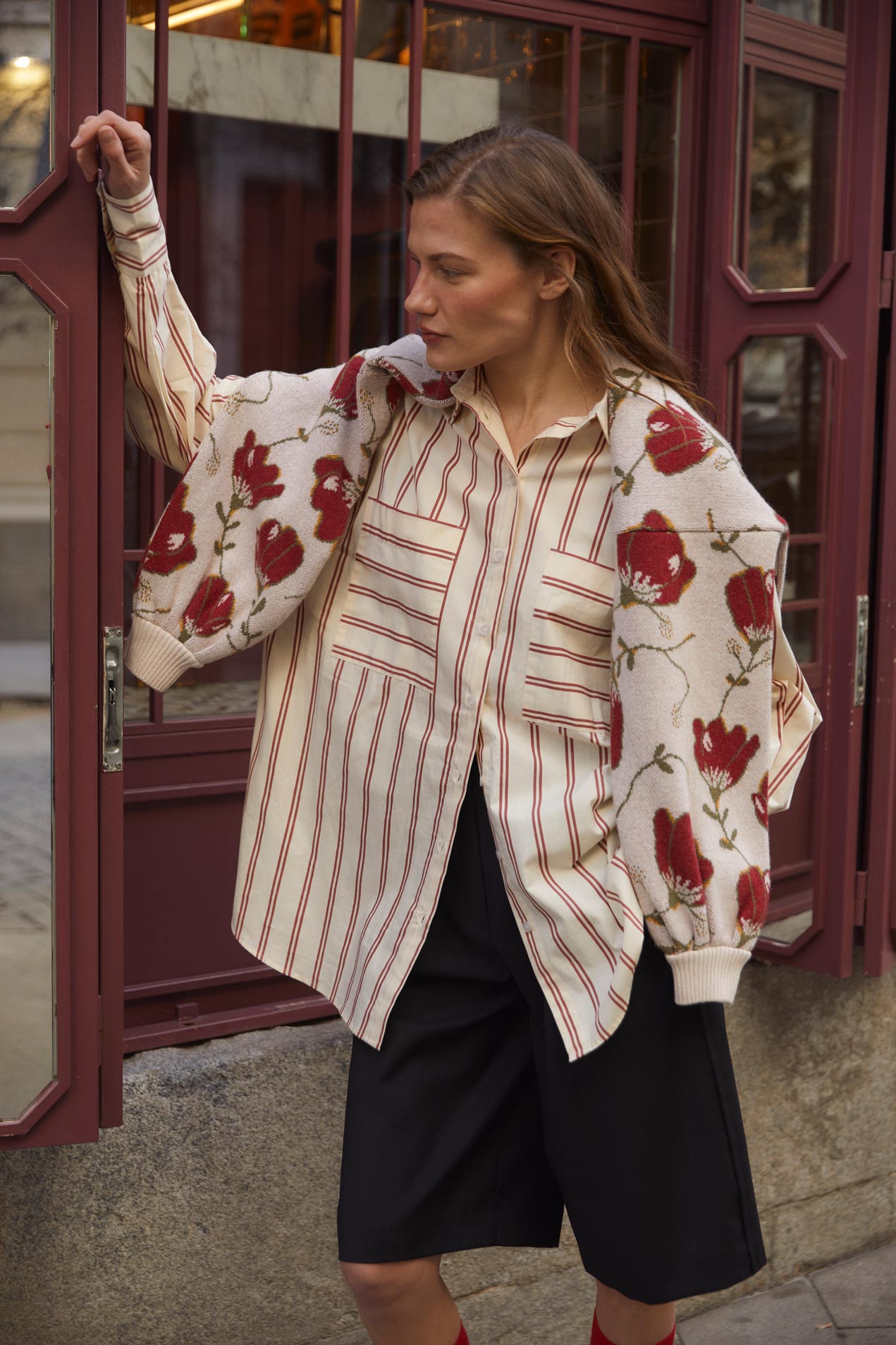 Woman Lola flower knit sweater