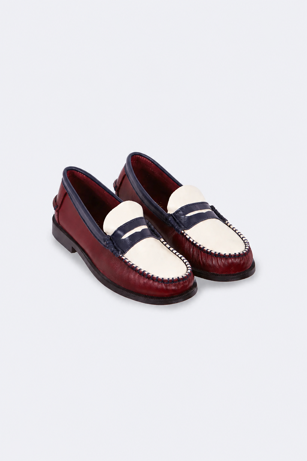 Mocasín bicolor
