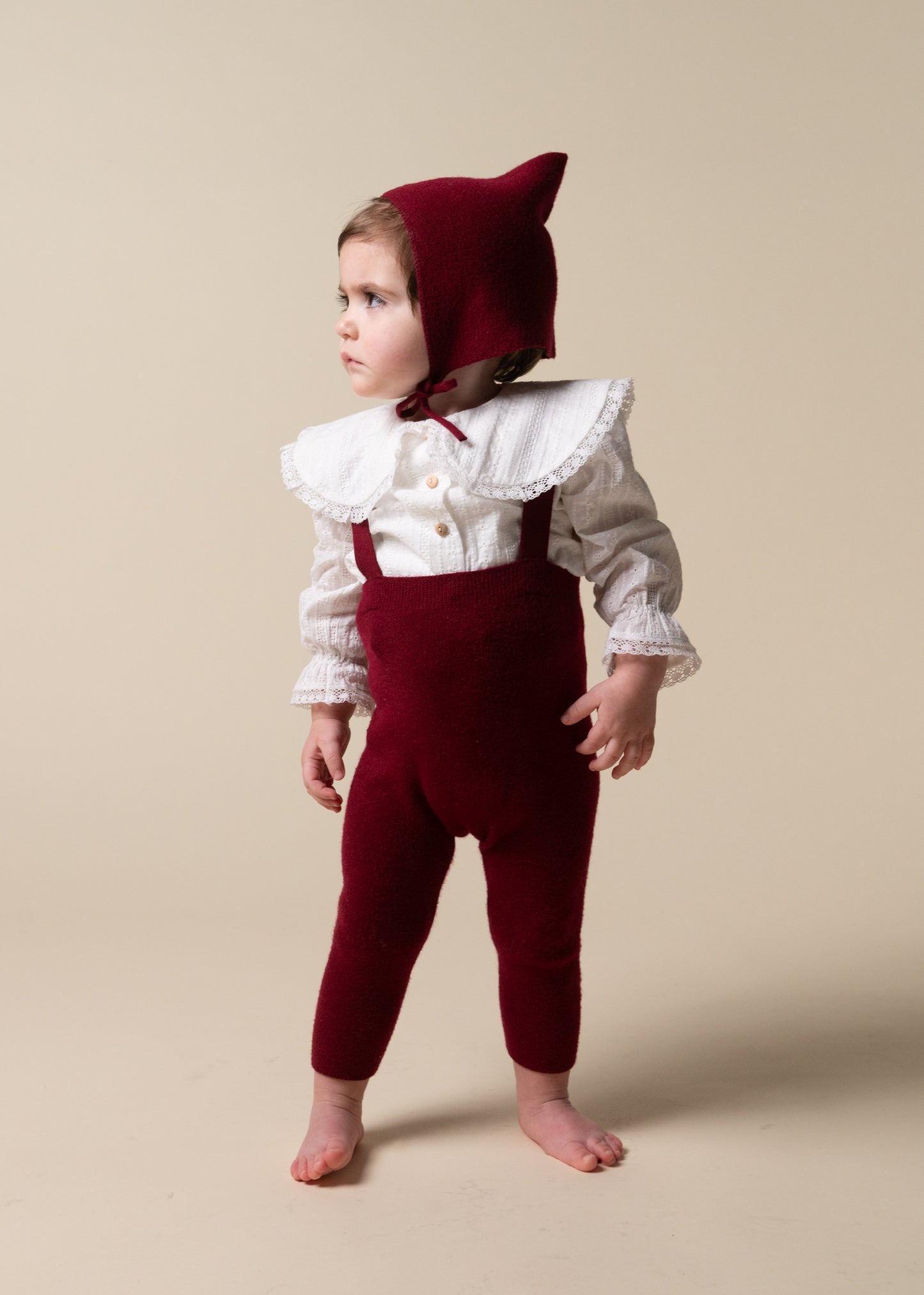 Amarena knit hood baby