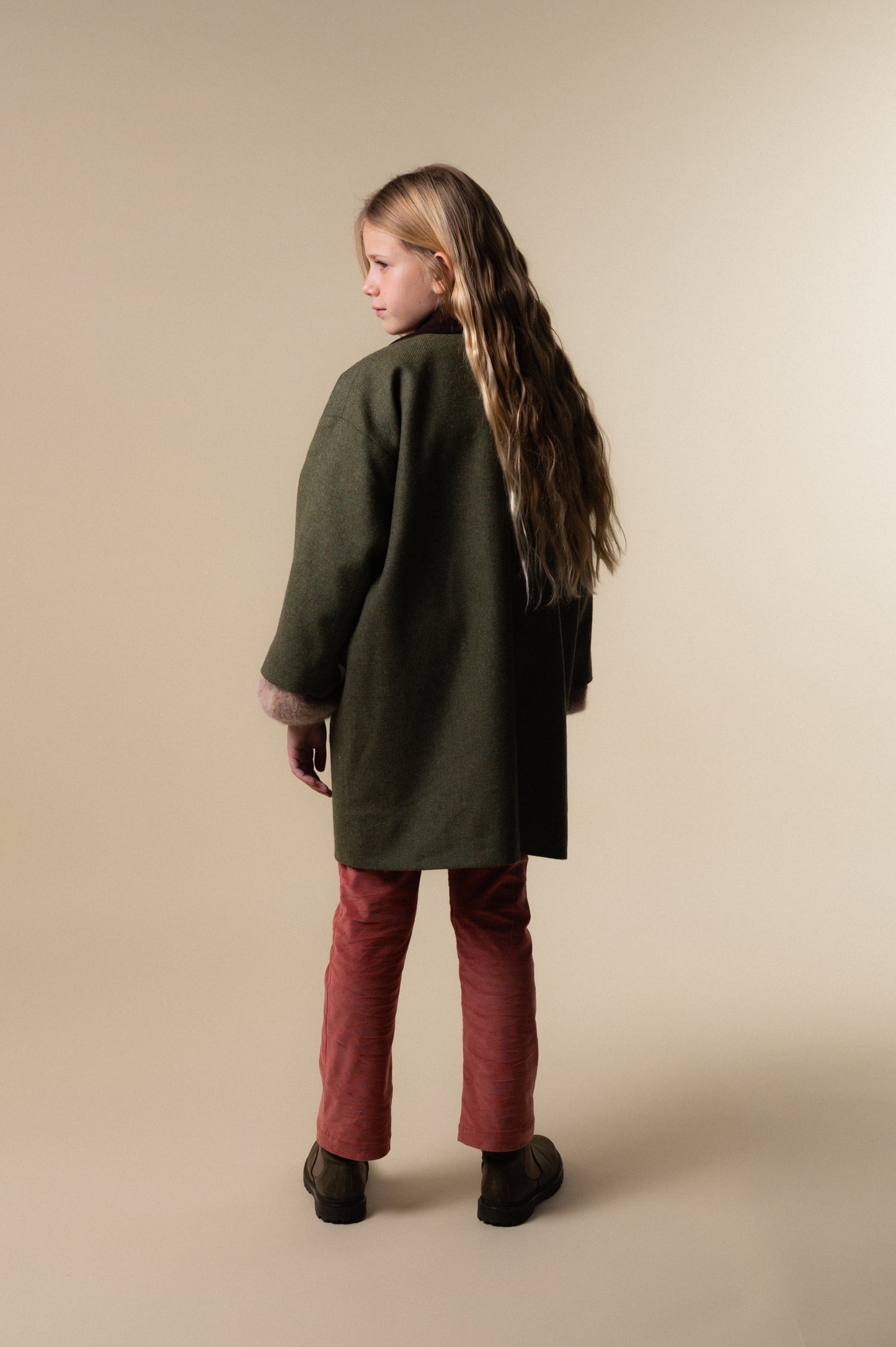 Miró oversize coat girl