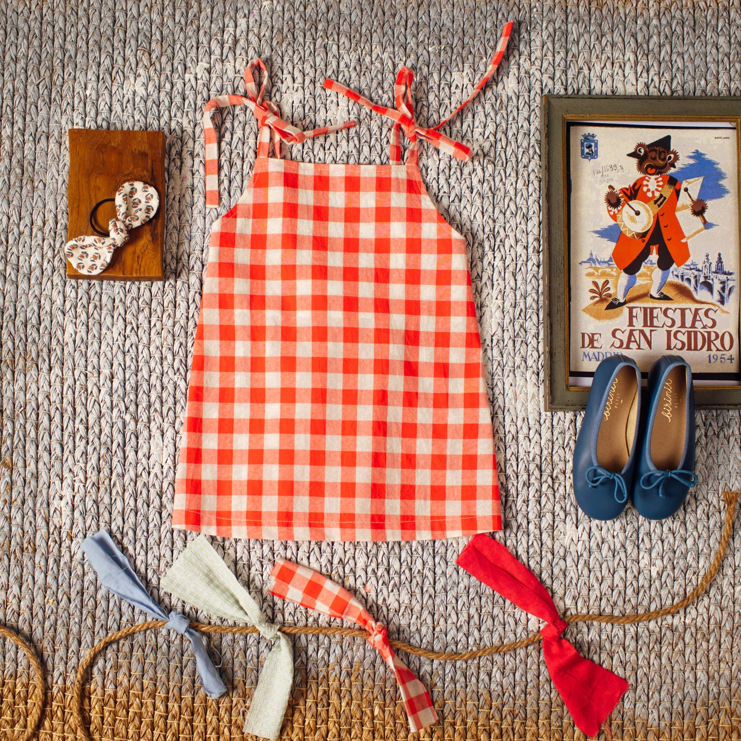 Big red Gingham woman strap dress