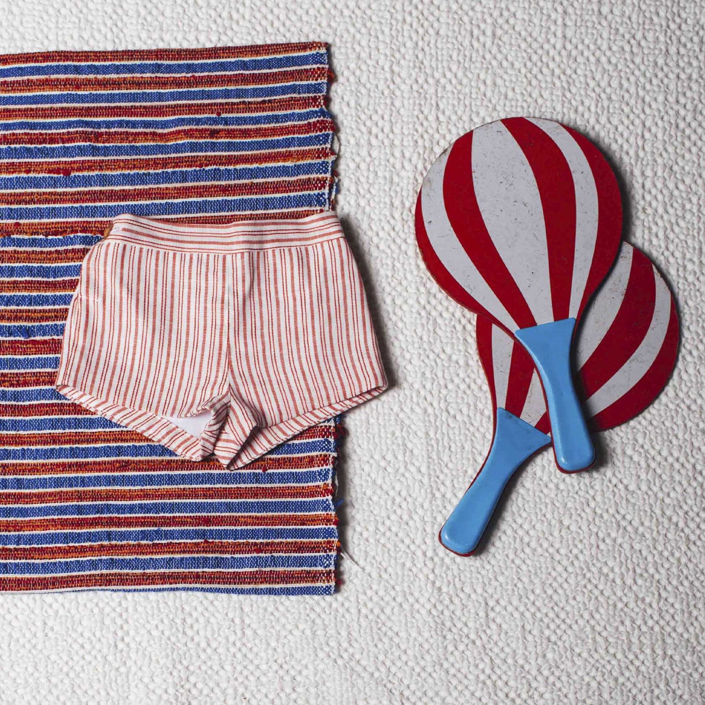 Red double stripes short