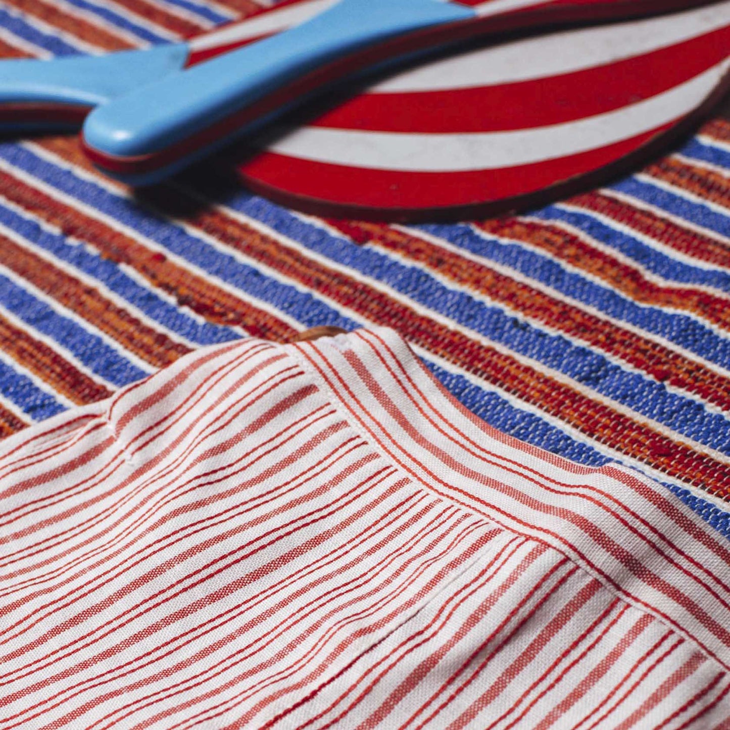 Red double stripes short