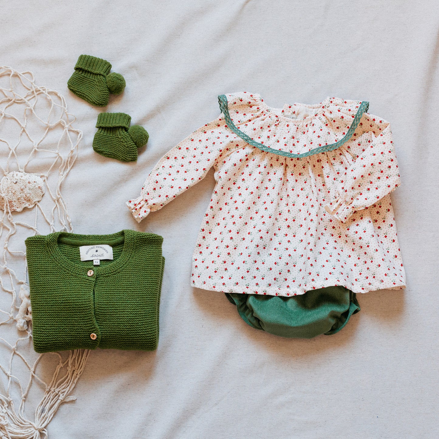 Nasáu blouse & bloomer set