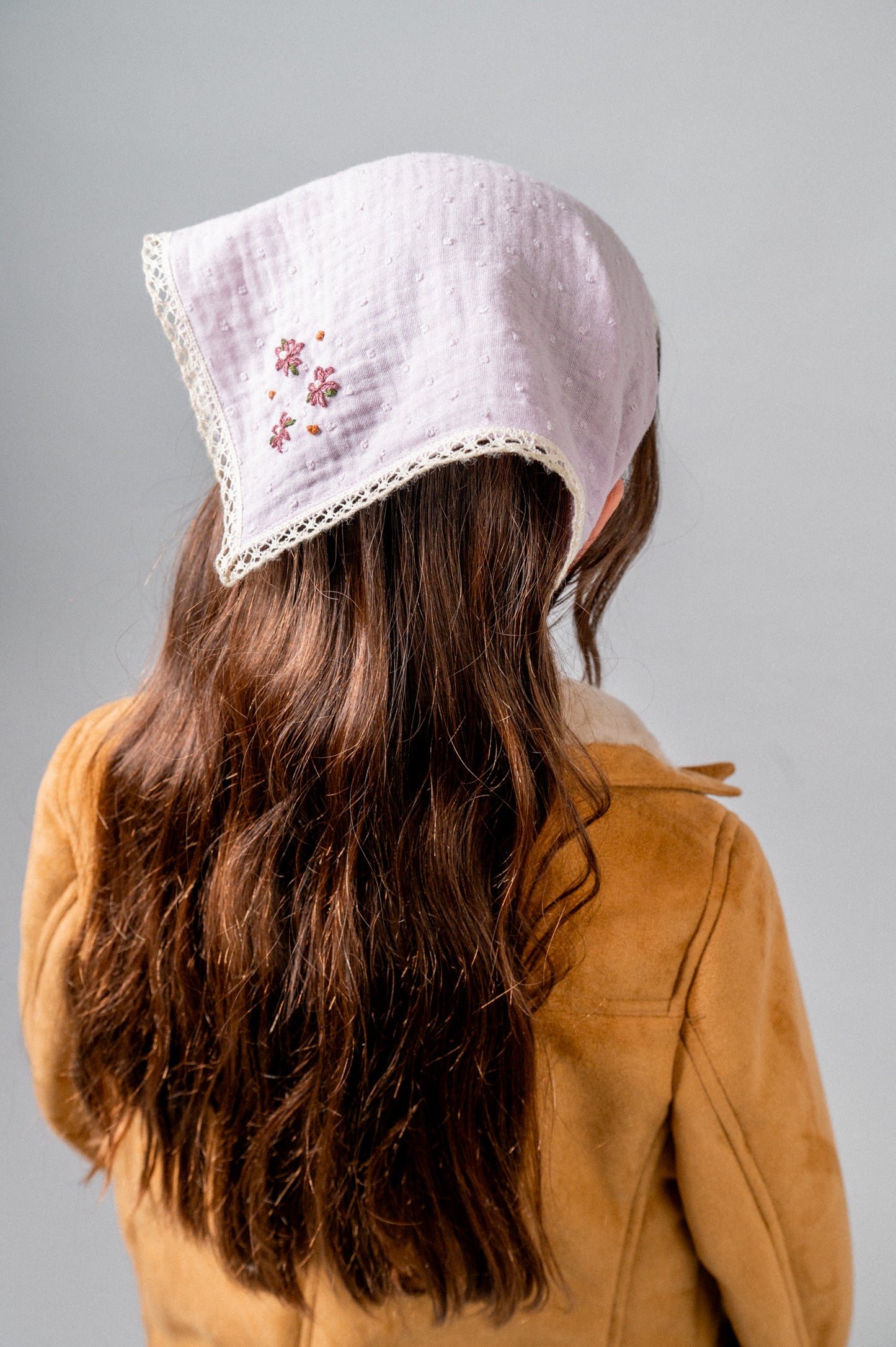 Bandana bordada plumeti malva