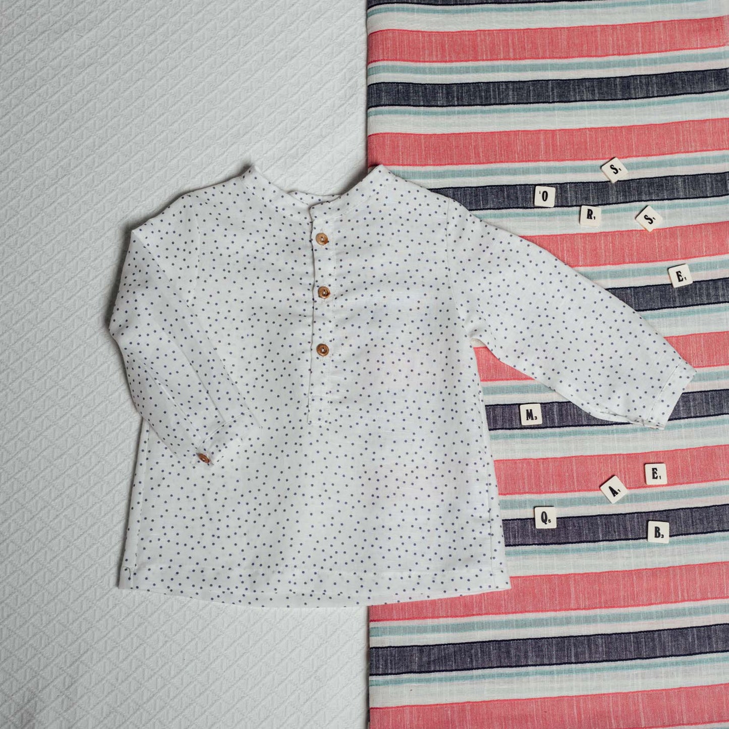 Polka dots polo shirt