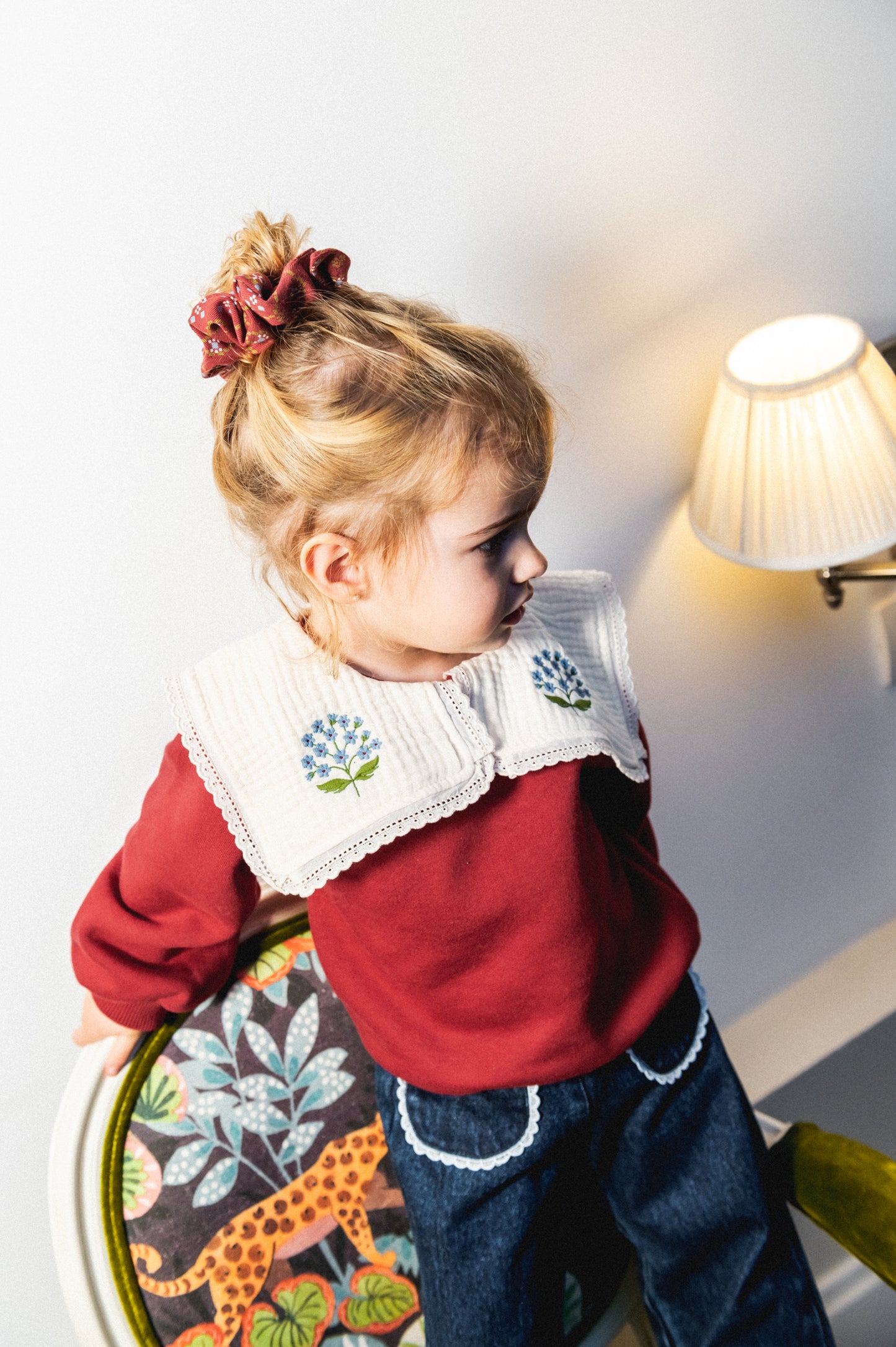 Sudadera cherry cuello bordado bebé