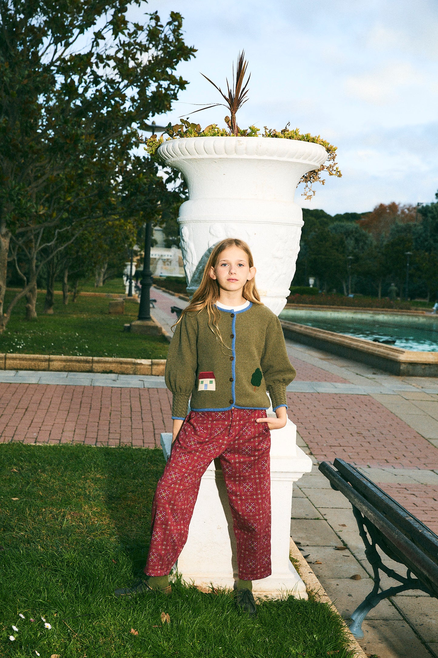 Cardigan autriaca punto bordada niña