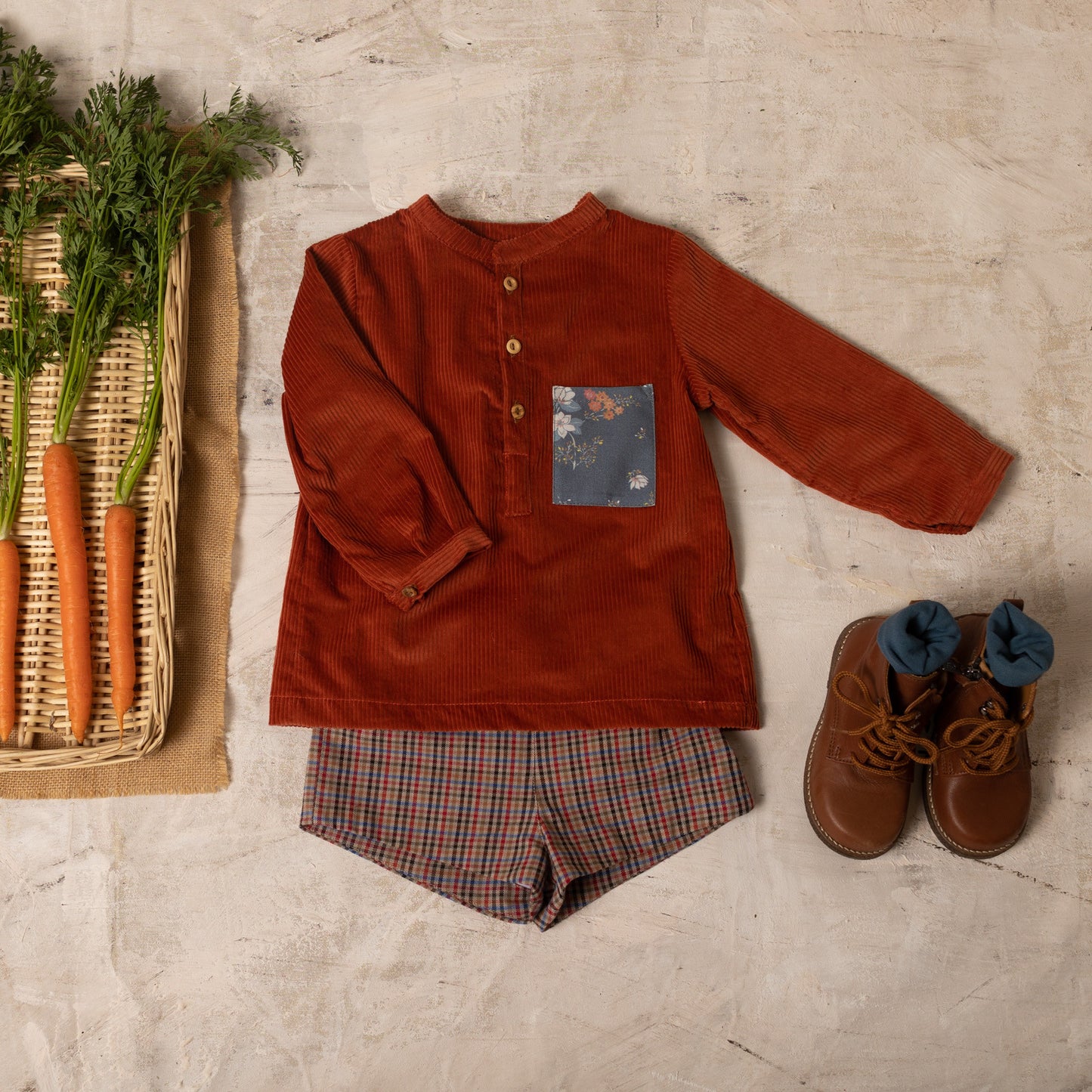 Multicolored plaid short