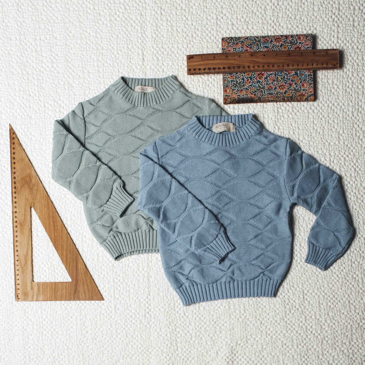 Blue waves sweater