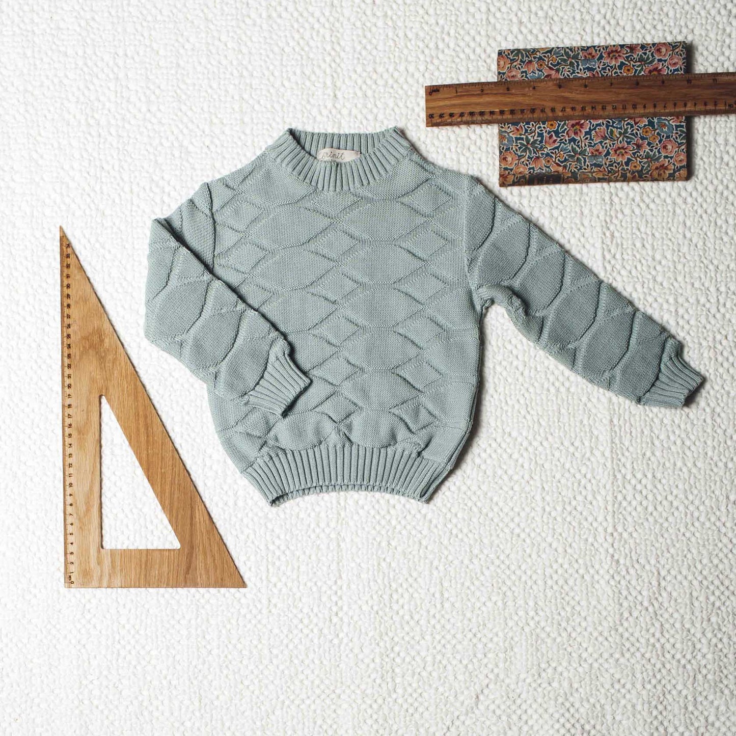 Green waves sweater