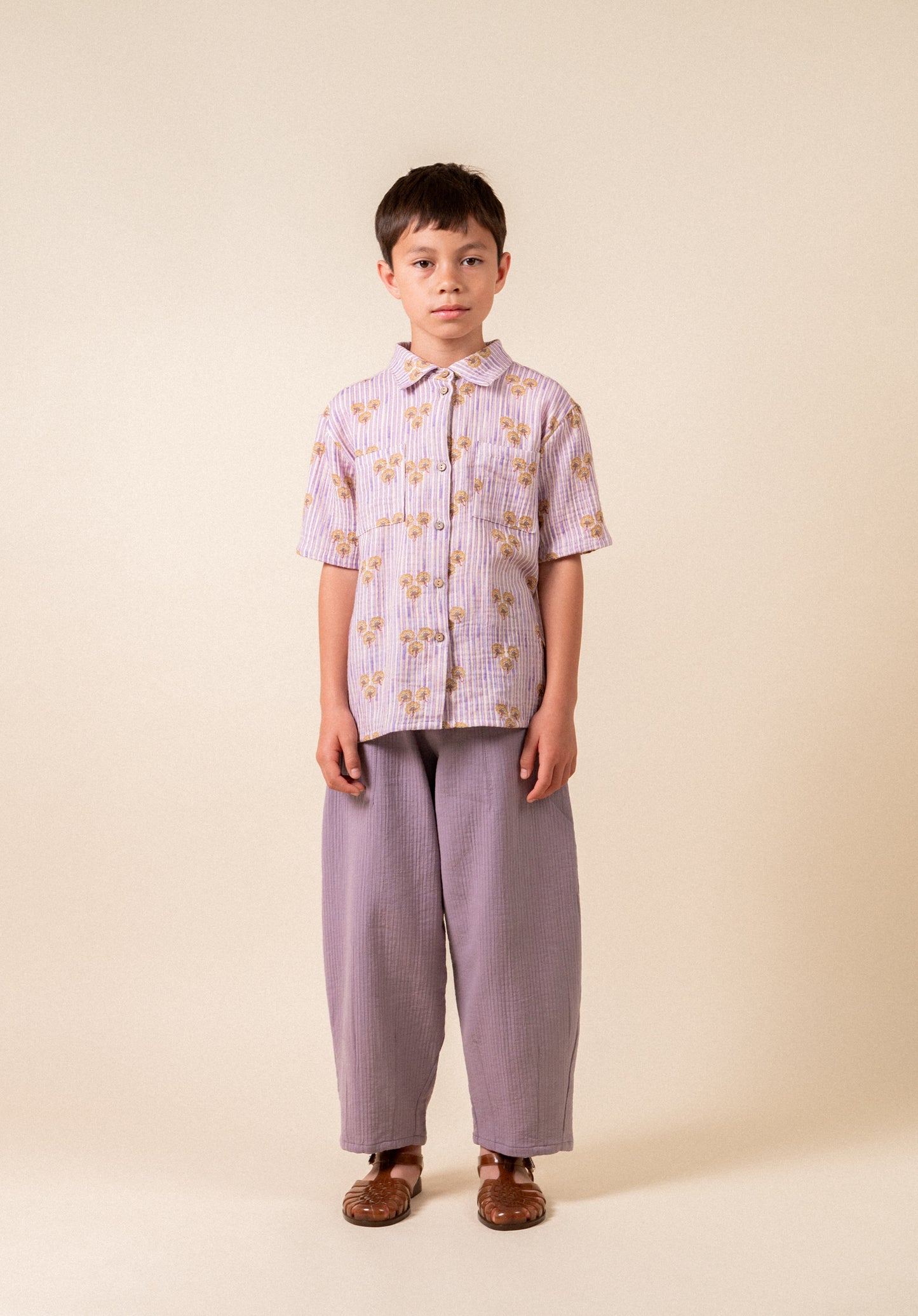 Antique mauve baggy trousers boy