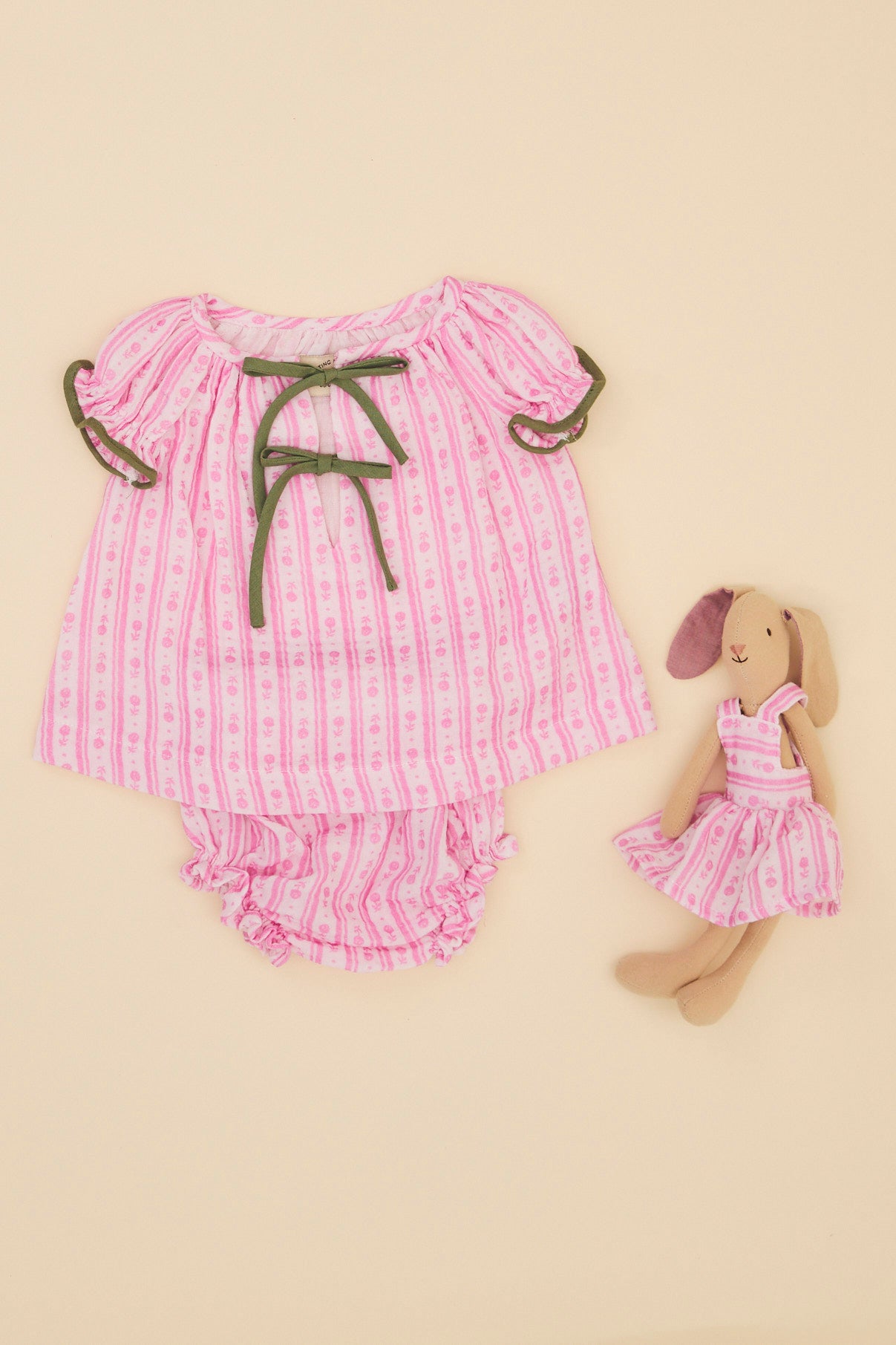 Bares blouse and bloomer set