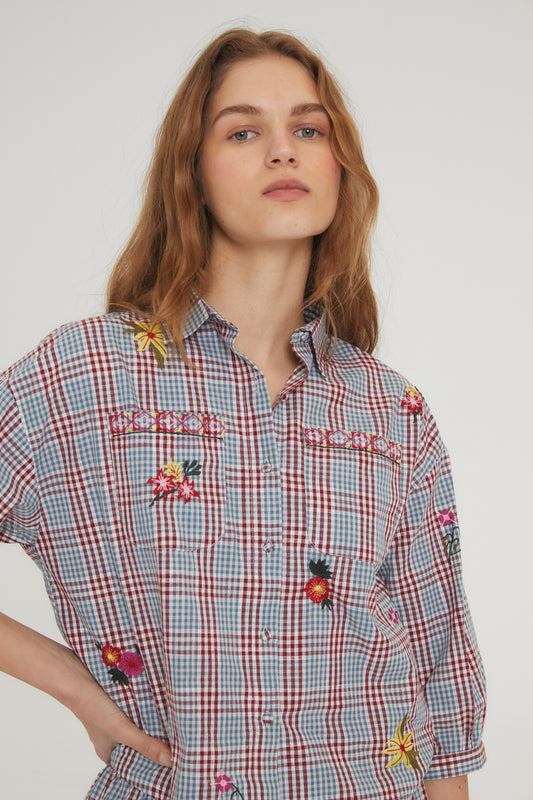 Woman Lob embroidered shirt