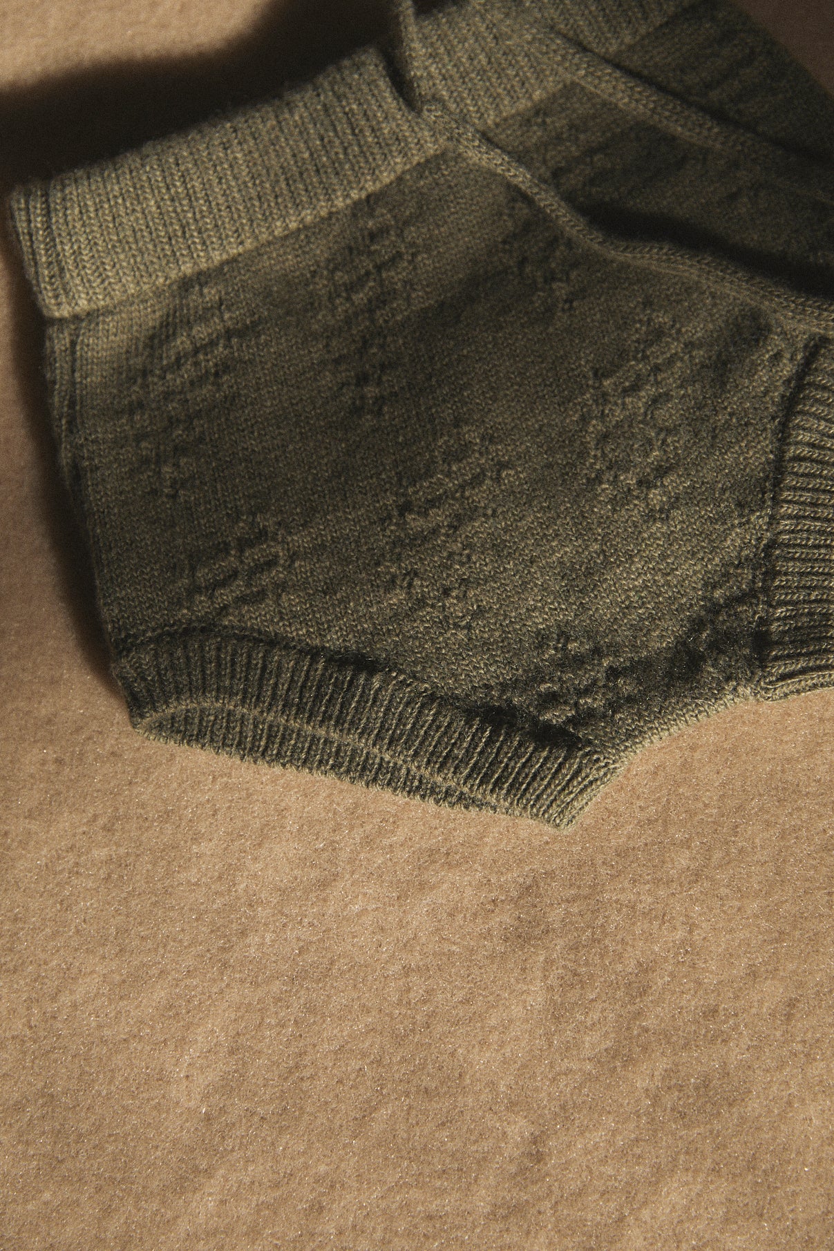 Green knit bloomer new born