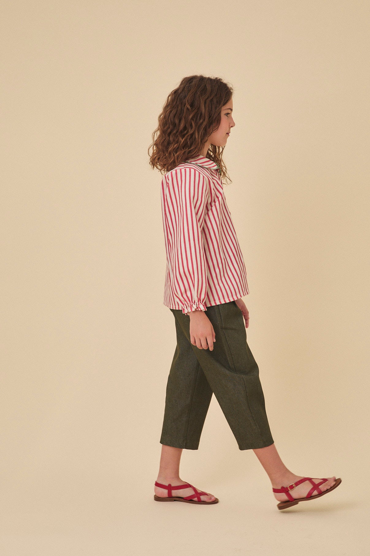 Kaki denim pleated trousers