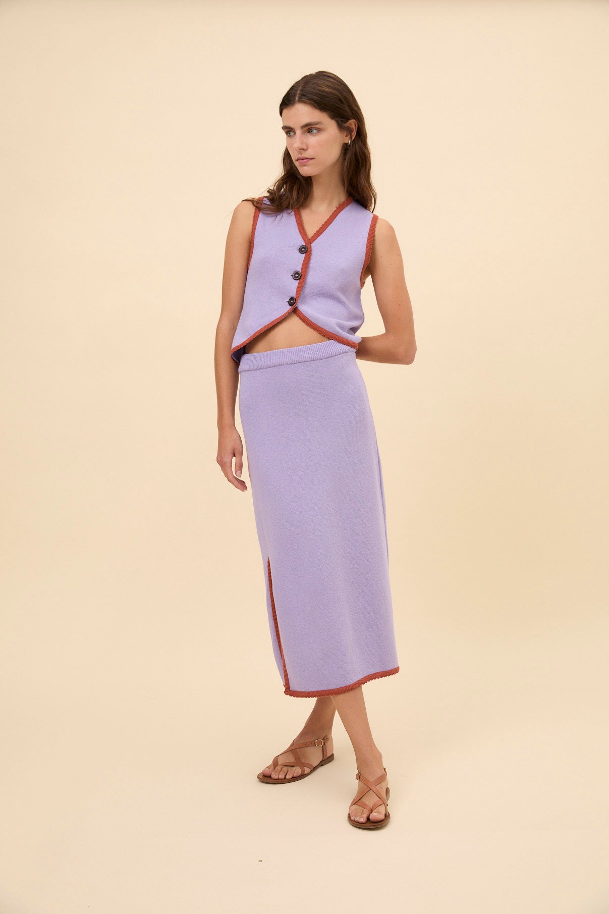 Woman Lavander skirt