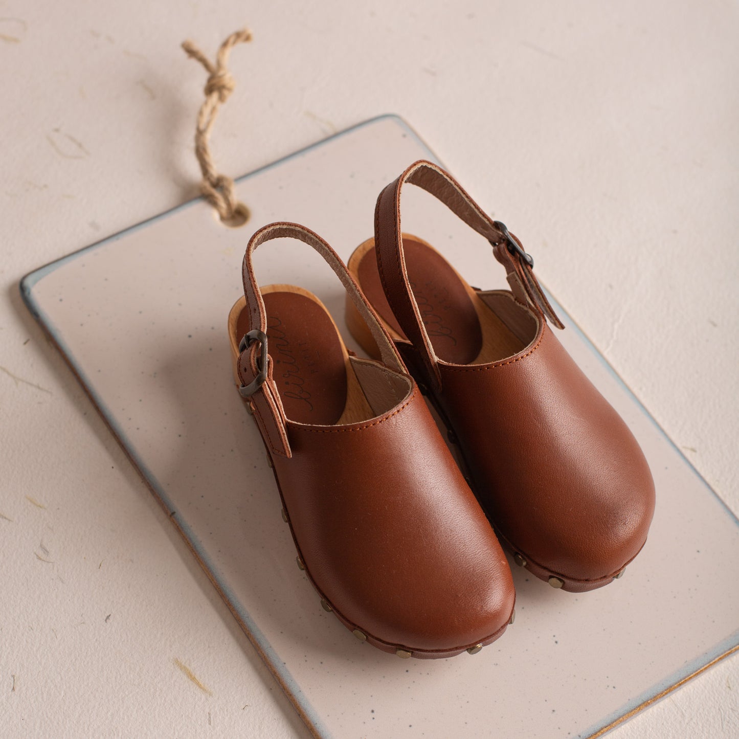 Hazelnut clog