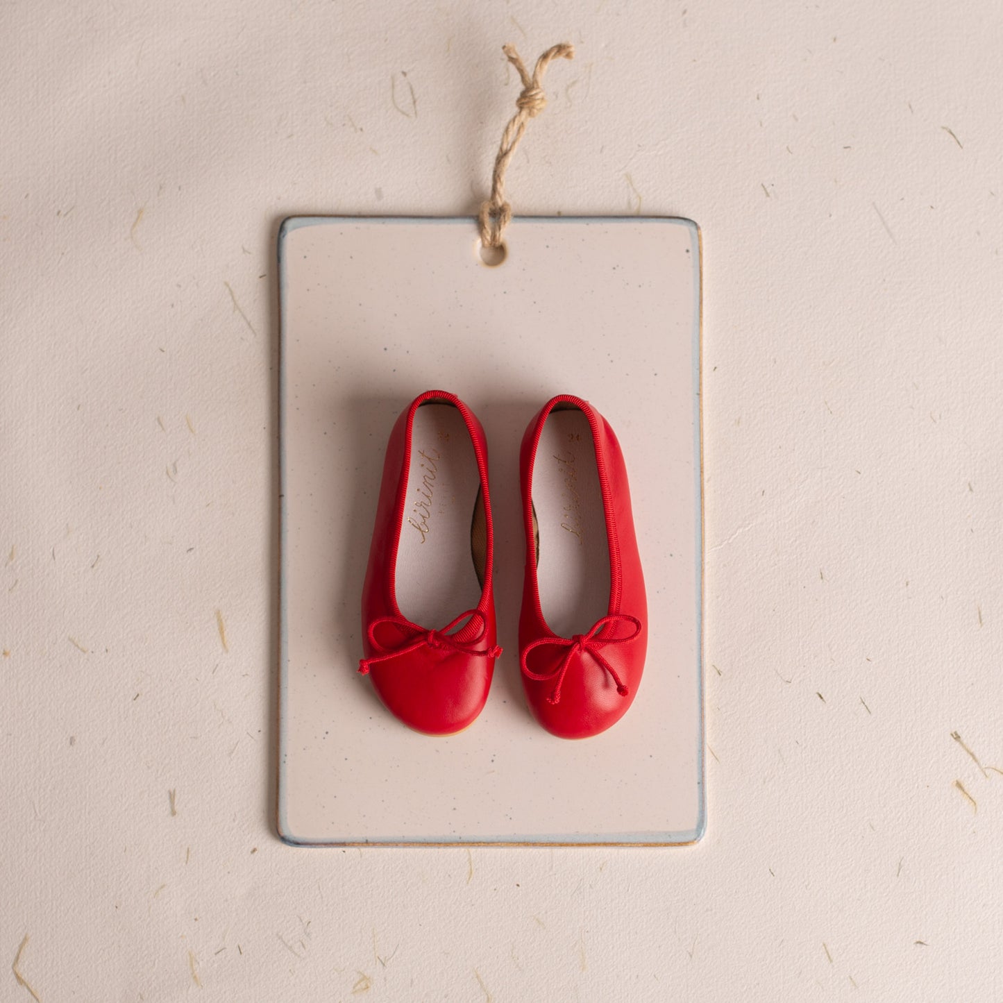 Flats red