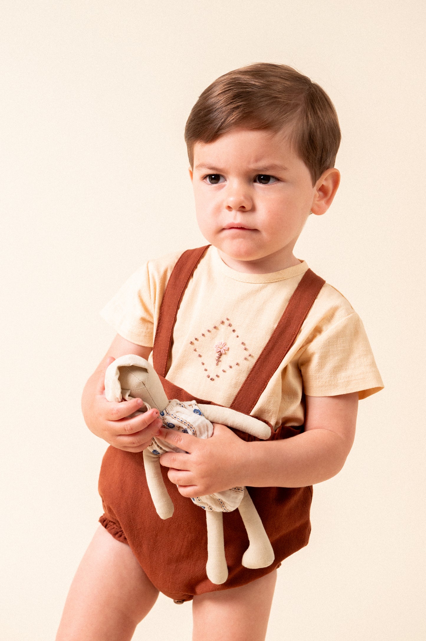 Camisa manga corta sand bordada bebé