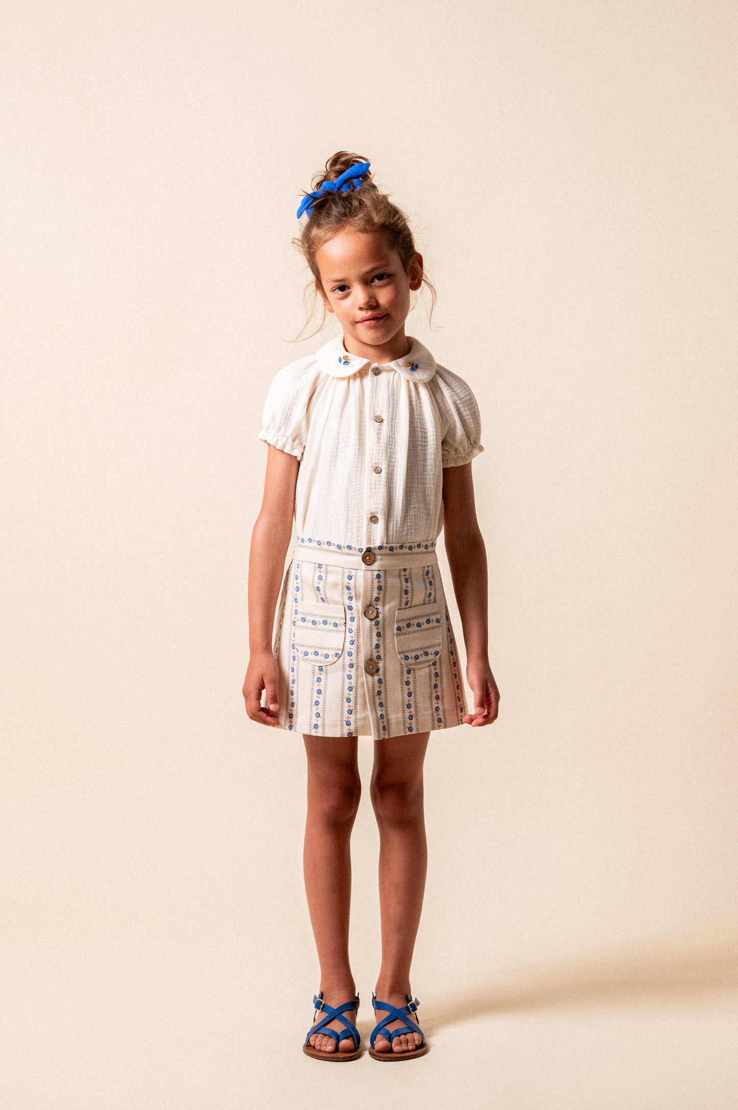 Sariñena mini skirt girl
