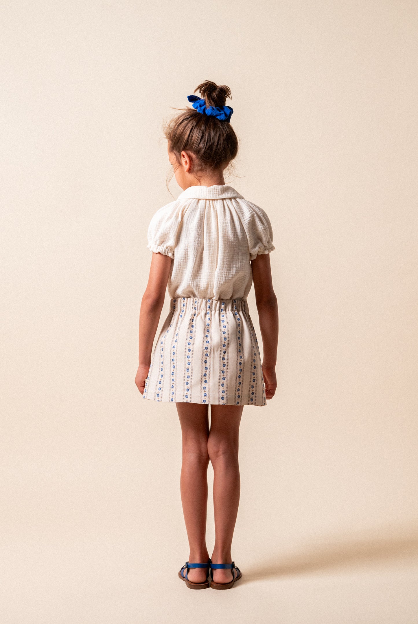 Sariñena mini skirt girl