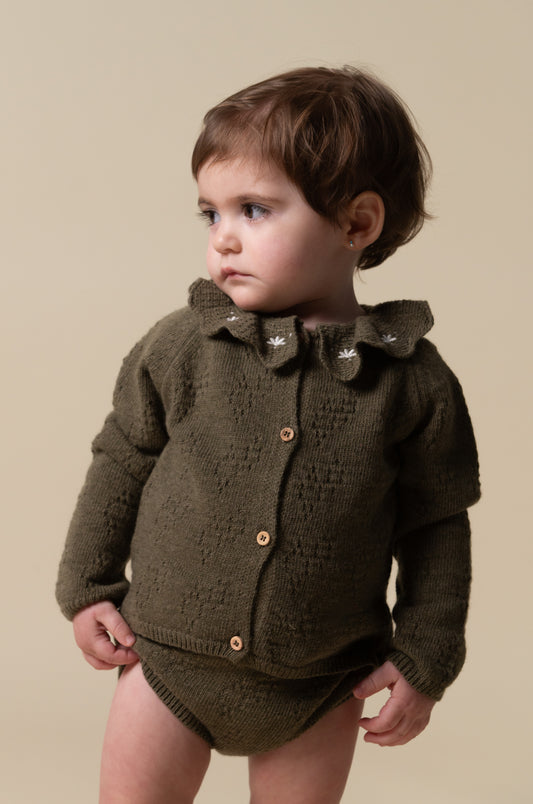 Green knit bloomer baby