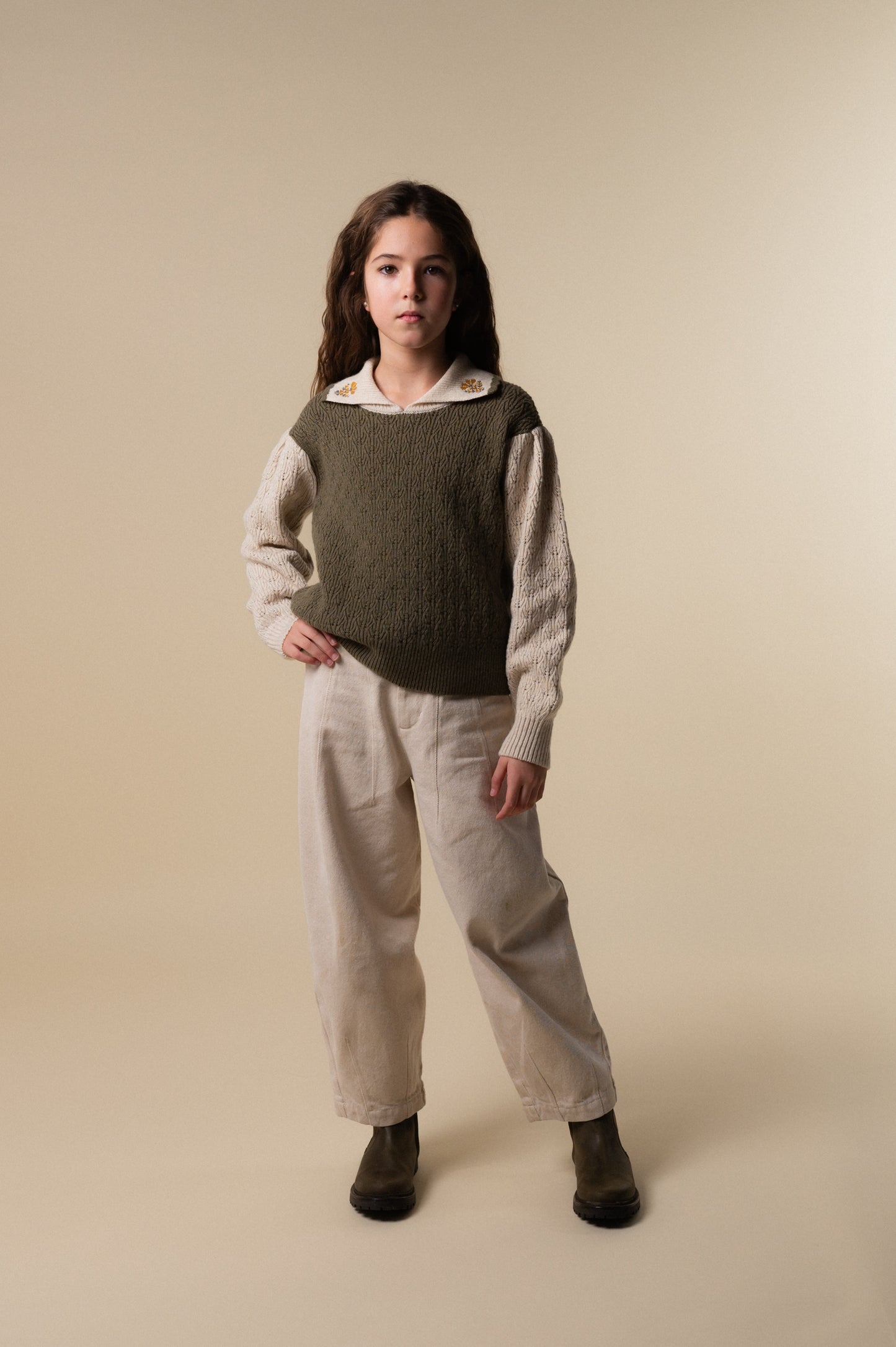 Ivory denim pants girl