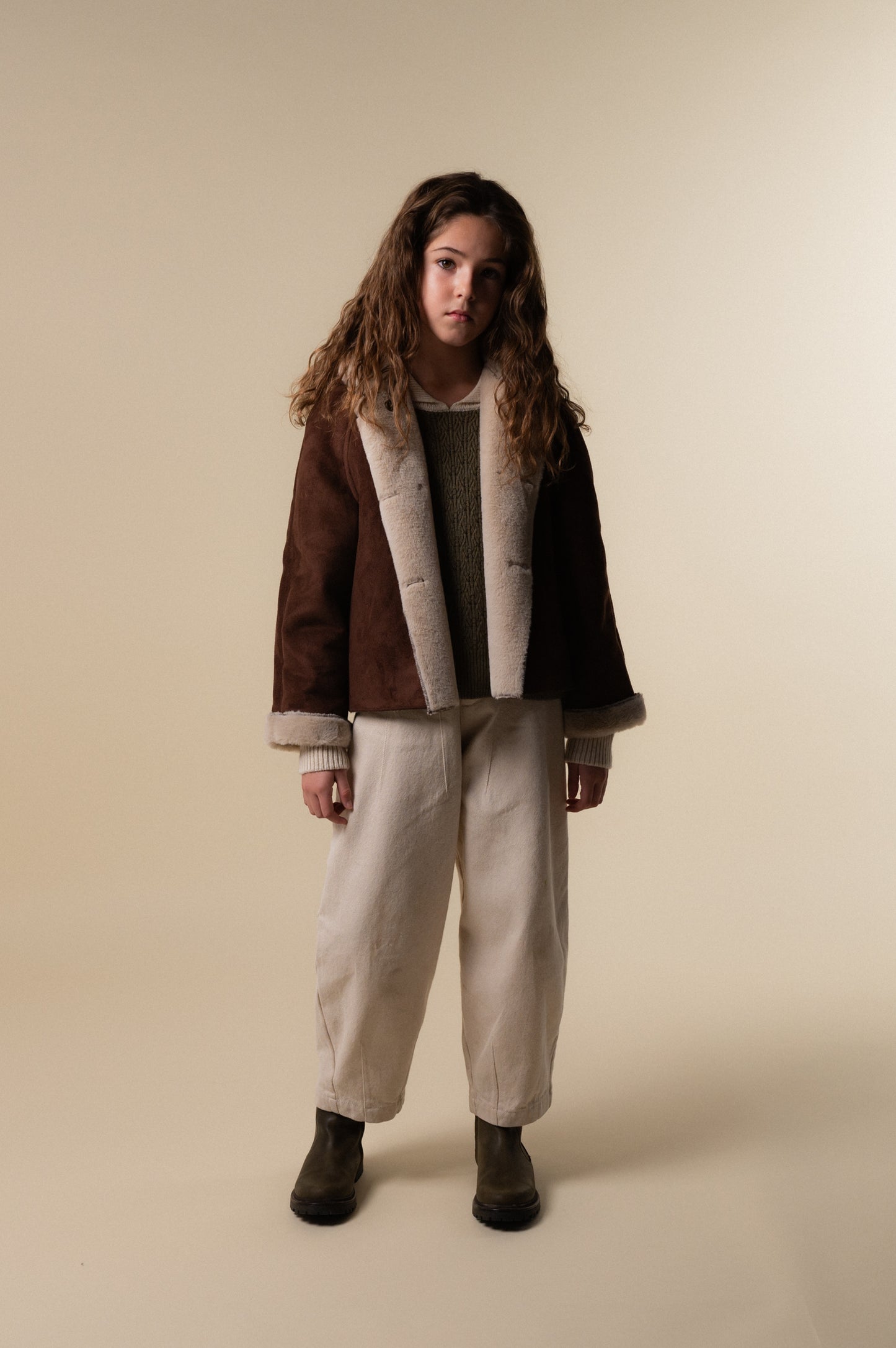 Chaquetón Van Gogh capucha marrón niña