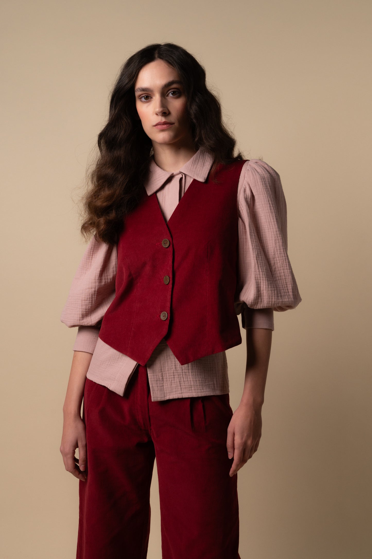 Woman Burgundy corduroy trousers