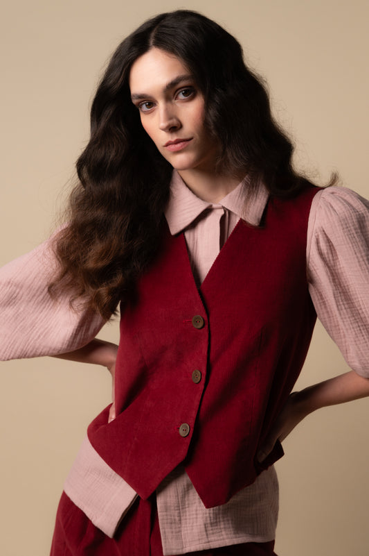Woman Burgundy corduroy vest